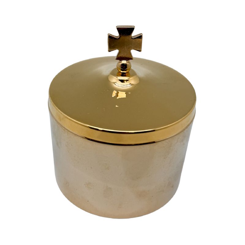 Caja para formas de lat�n dorado con tapa y cruz - Di�metro 8 x 9 cm