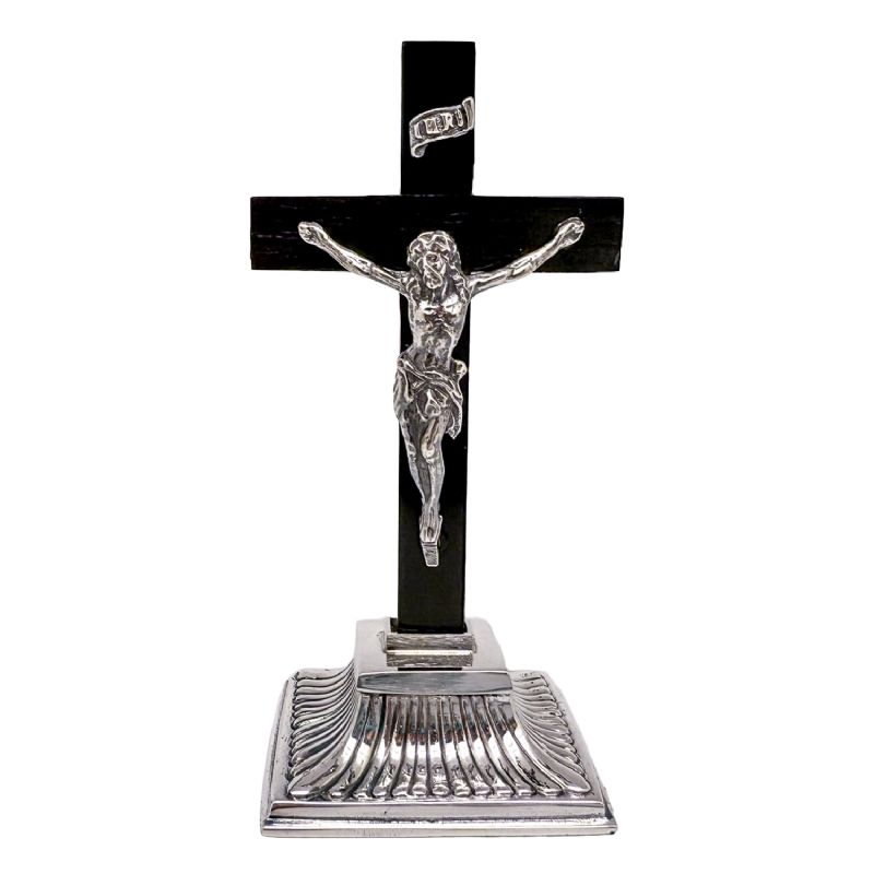 Cruz de peana en plata de ley sobre bano, 9 x 4,5 x 4 cm