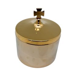 Caja para formas de lat�n dorado con tapa y c...